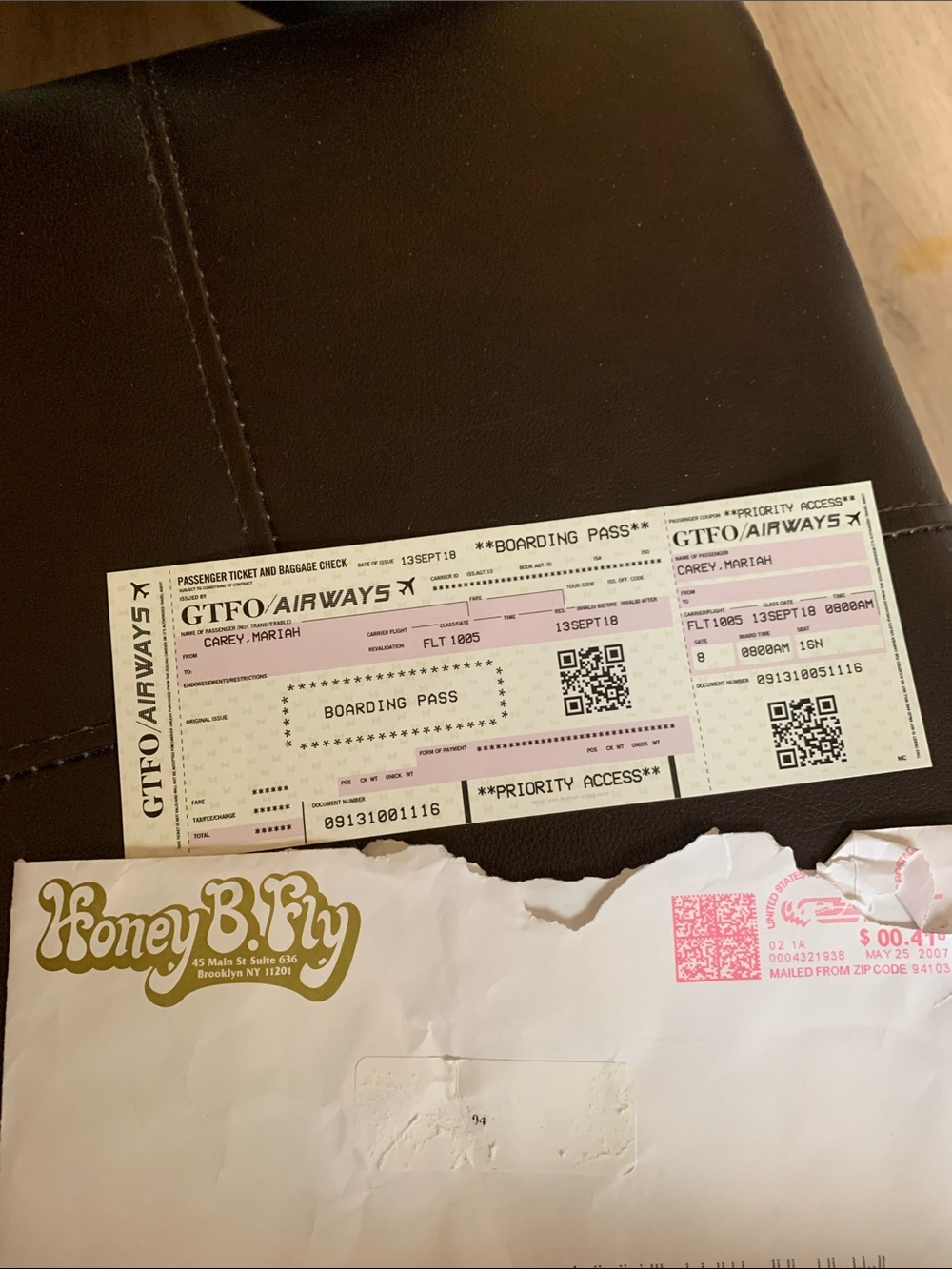 RARE Mariah Carey Honey B Fly Envelope with Boarding Pass Collectible!!!